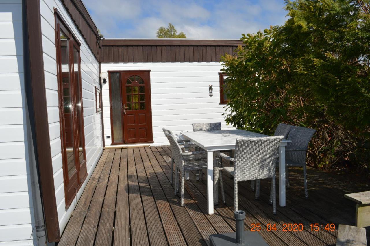 Vakantie Chalet Makkum Esterno foto