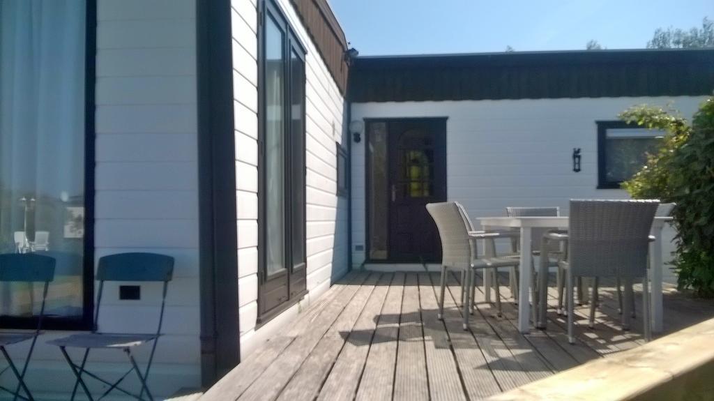 Vakantie Chalet Makkum Esterno foto