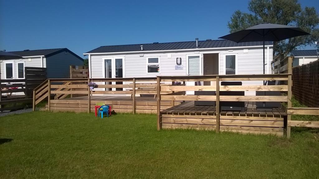 Vakantie Chalet Makkum Esterno foto