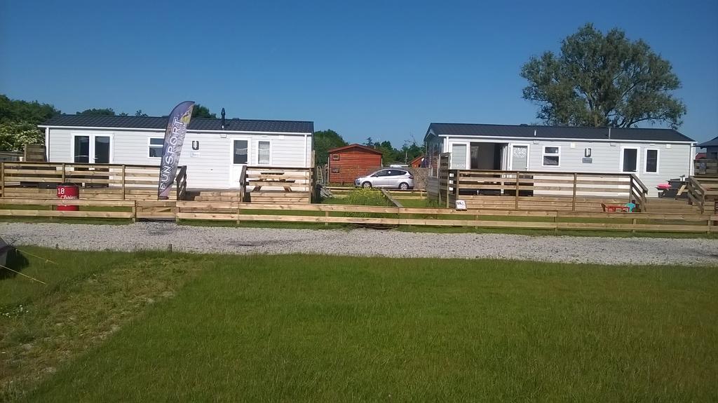 Vakantie Chalet Makkum Esterno foto