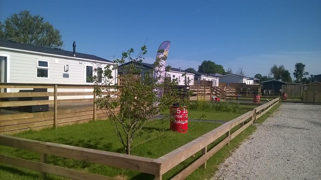 Vakantie Chalet Makkum Esterno foto