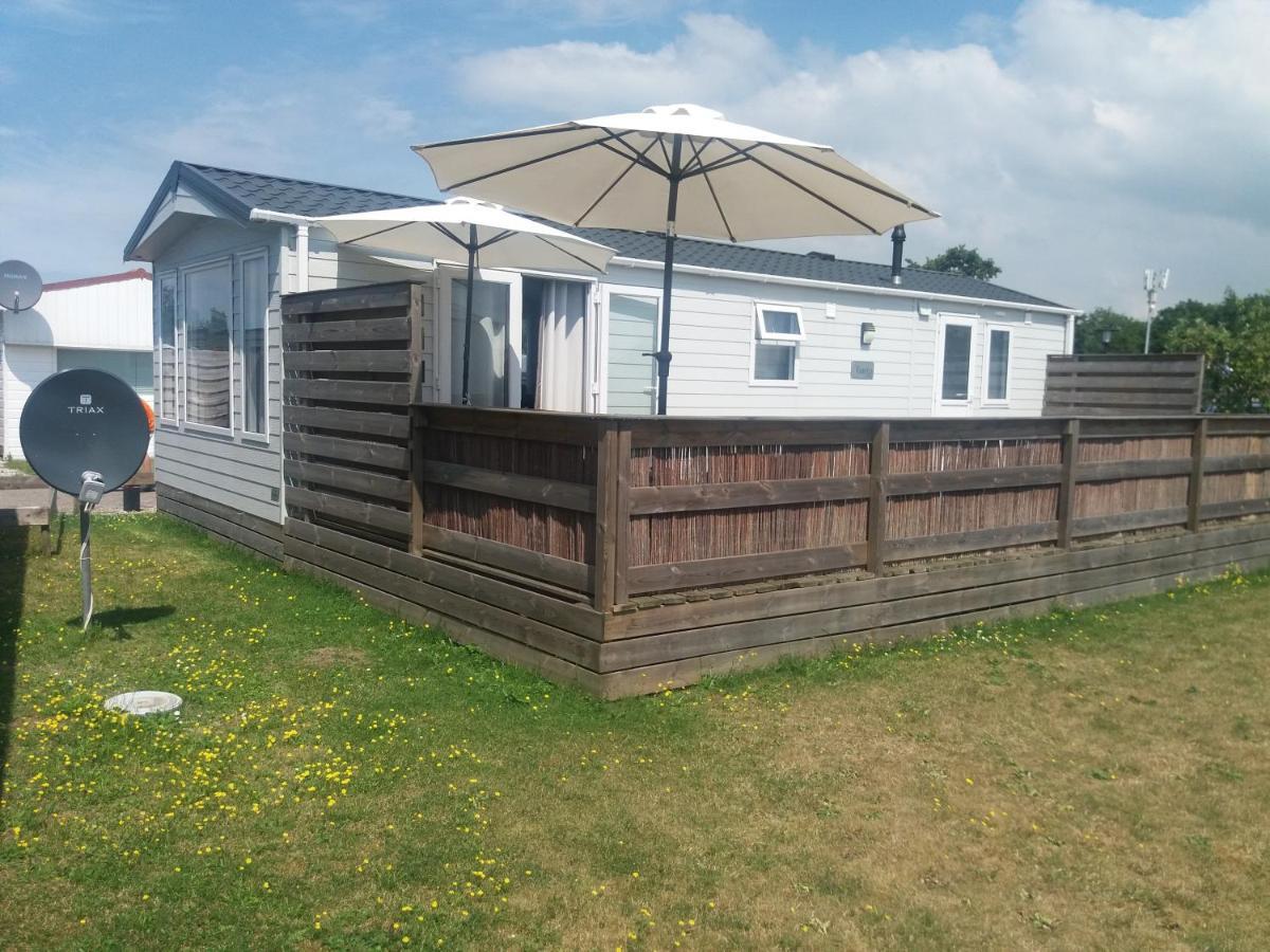 Vakantie Chalet Makkum Esterno foto